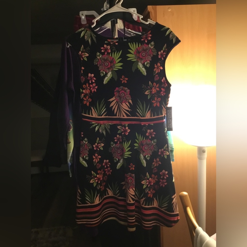 New York and Company floral sleeveless dress new with tags
